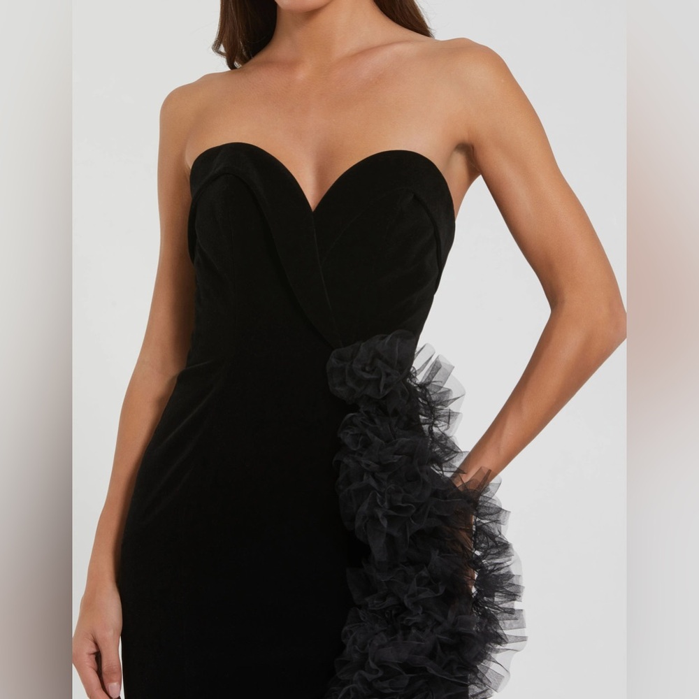 Mac Duggal Black Strapless Gown with Ruffle Detail - Picture 5 of 6